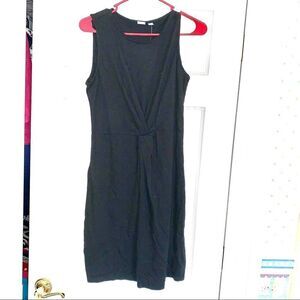 New NWT GAP Faux Wrap Gathered Pleat Front Crossover Sundress Black M